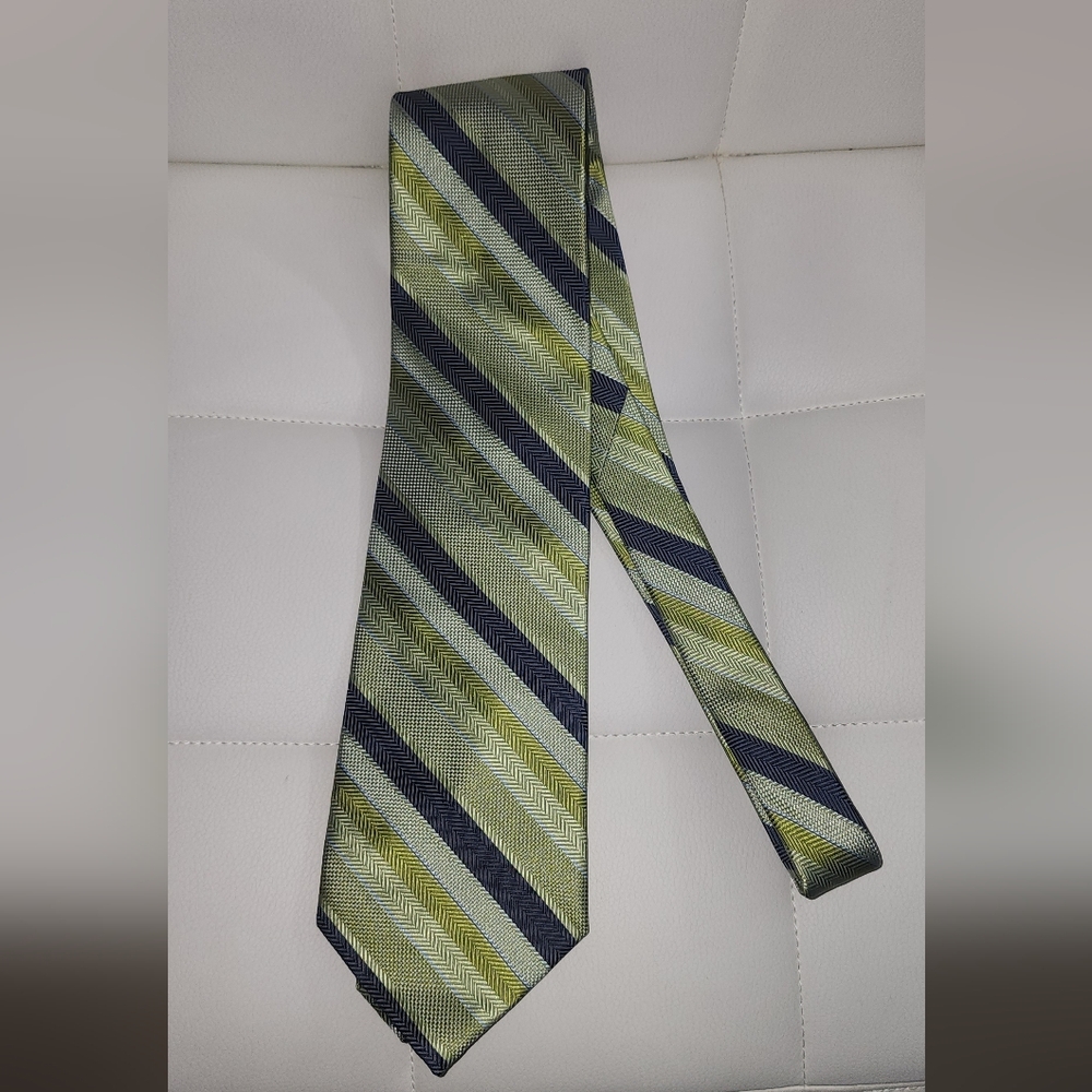Men's Green Striped Tie - Classic Formal Accessory, Silk, Length: 45.5".